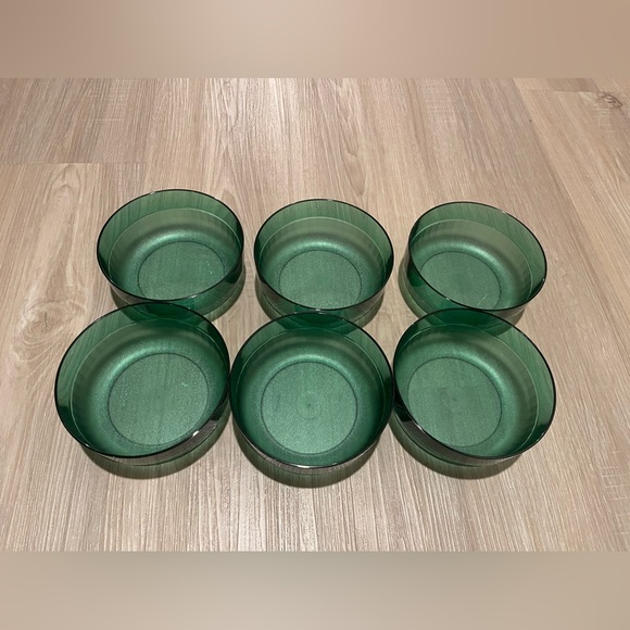 Tupperware Preludio Acrylic Salad Bowl 6 Serving Bowls/2 containers/2 spon/ bowl - Picture 2 of 7